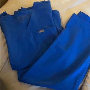 Figs scrub royal blue small set